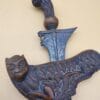 Kris (Keris) indonésien ancien avec fourreau sculpté