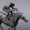 Bronze ancien, Pierre Jules Mène jockey sur son cheval.
