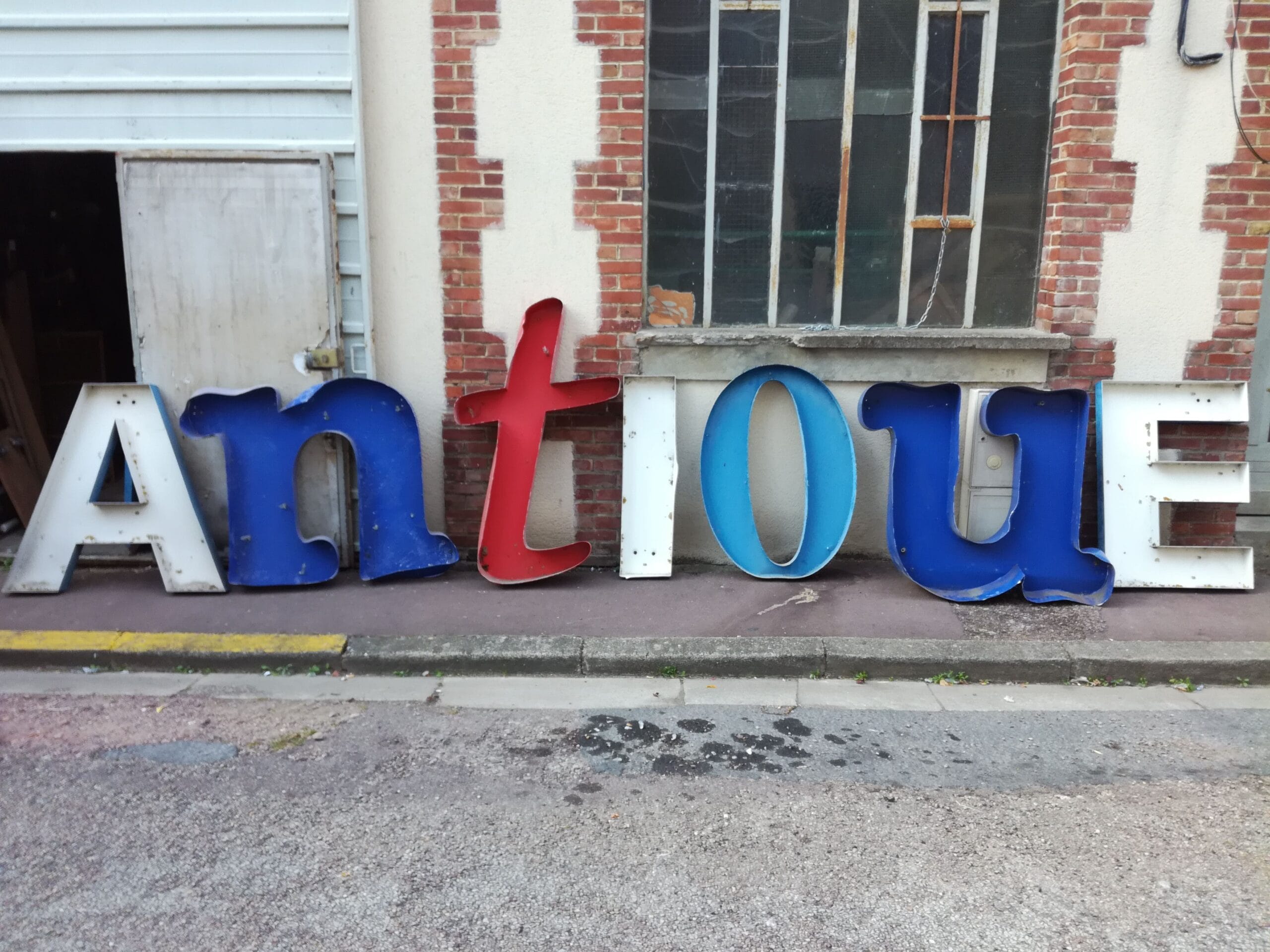 enseigne de la boutique en ligne atypik'antique