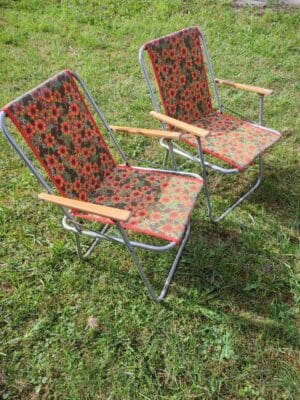 Paire de fauteuils vintage de camping tissu à fleurs